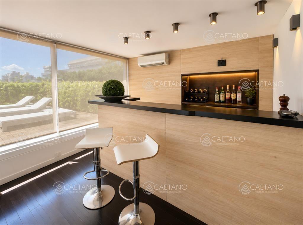Venta apartamento 3 dormitorios. Peninsula, Punta