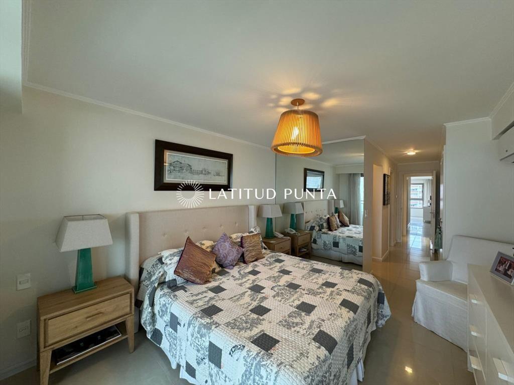 Apartamento en Imperiale III, 3 suites