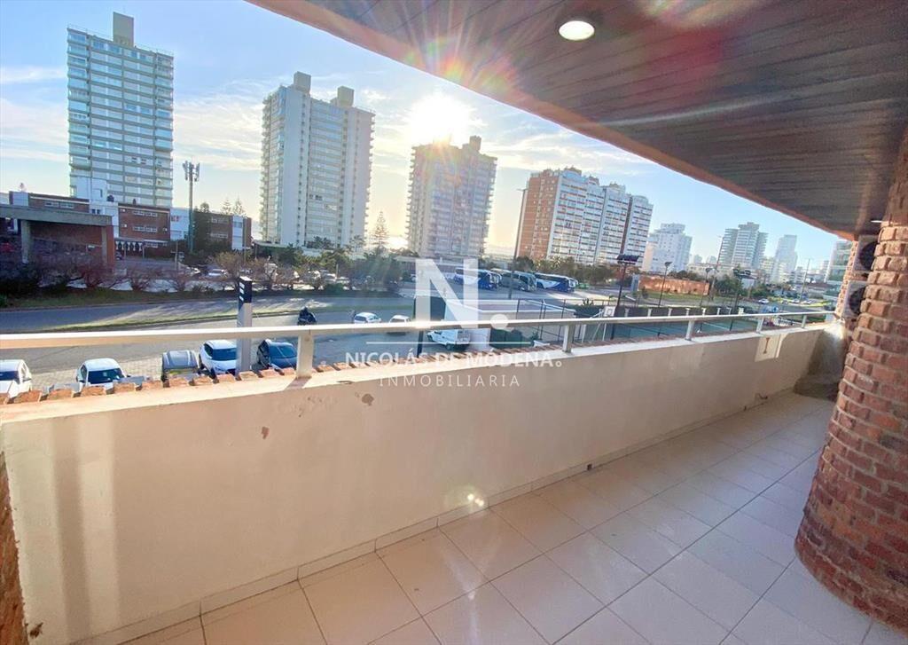 Vende apartamento en Brava- Punta del Este de 2