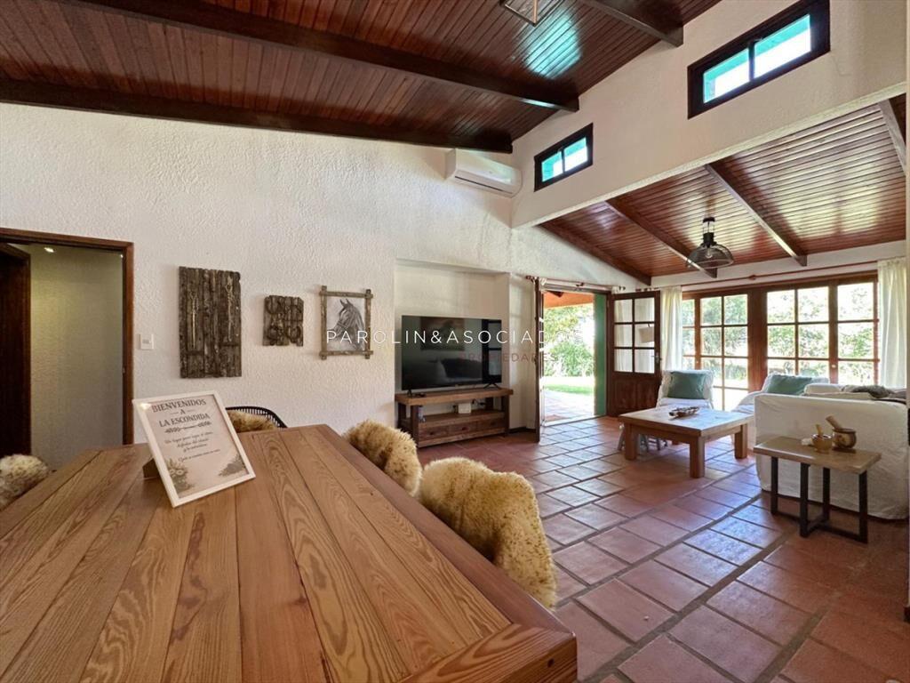 Chacra en Venta de 4 Dormitorios en zona Punta