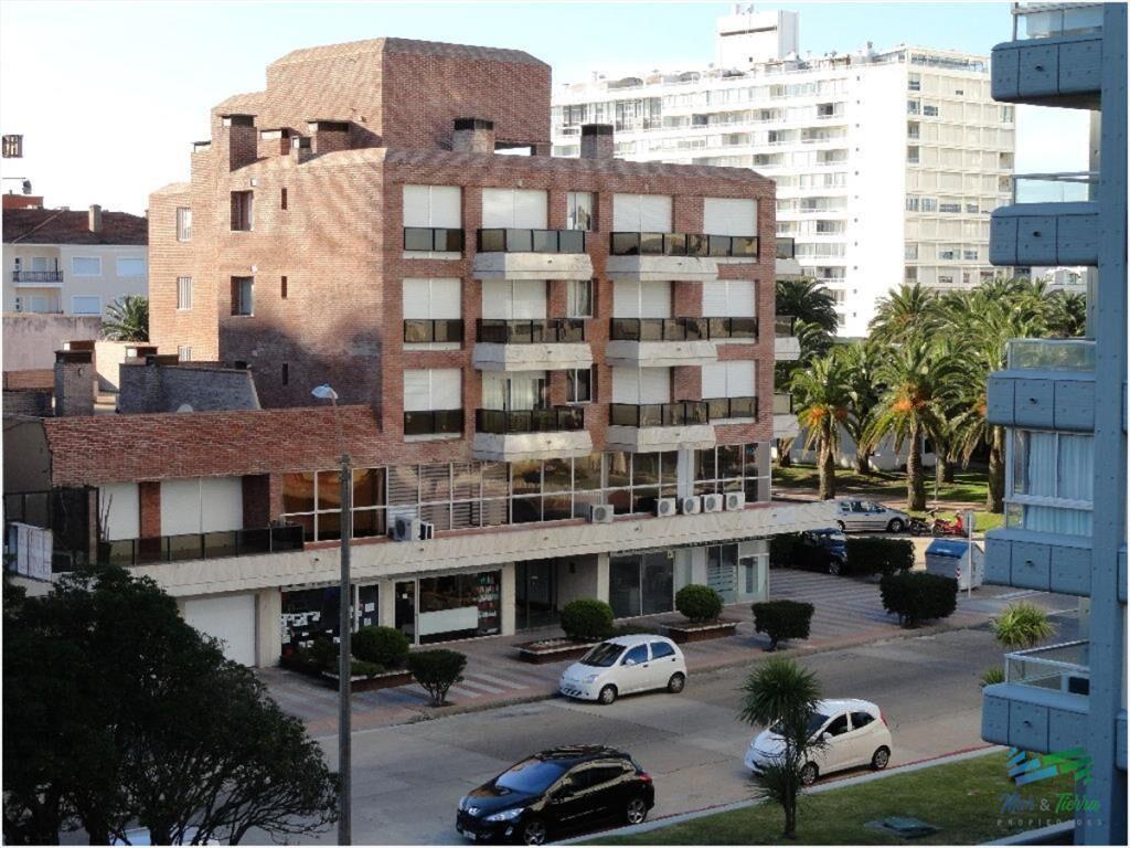 Muy lindo apartamento , en el corazón de la a 1