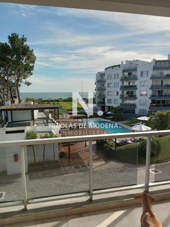 Excelente apartamento en complejo frente al mar!!