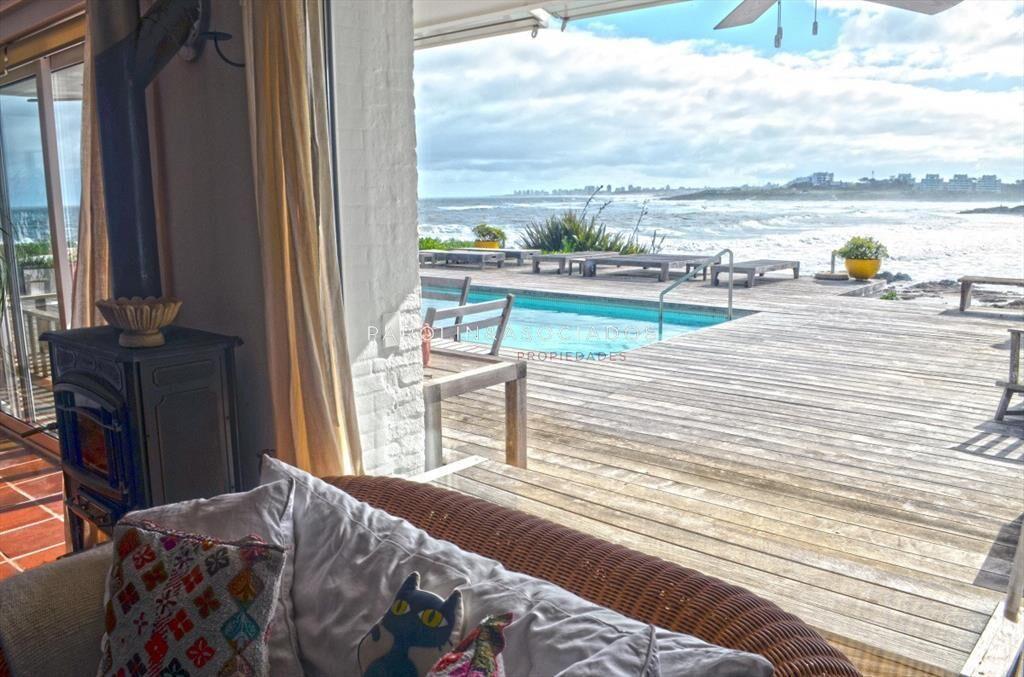 Hermosa casa en venta en Punta del Este.