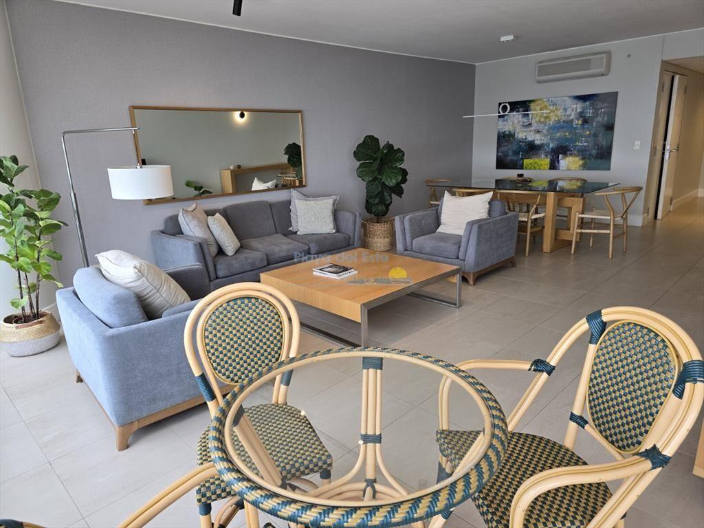Apartamento en venta de 2 dormitorios en Torre Le