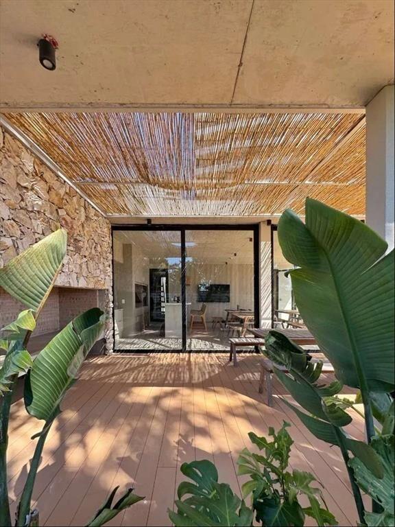 APARTAMENTO DE 1 DORM CON GARAGE Y VISTA