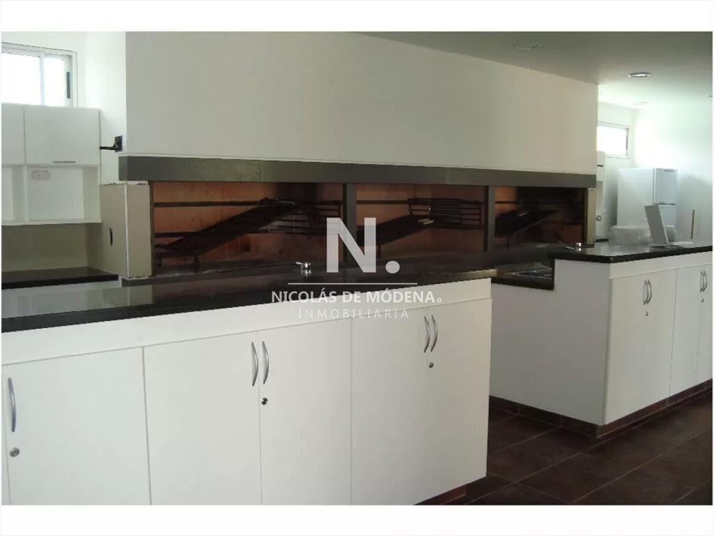 En venta apartamento de 2 dormitorios con vista