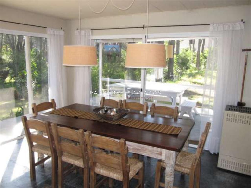 HERMOSA CASA EN ENTORNO SUPER AGRADABLE