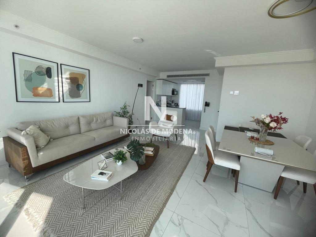 Hermoso apartamento en torre de categoría