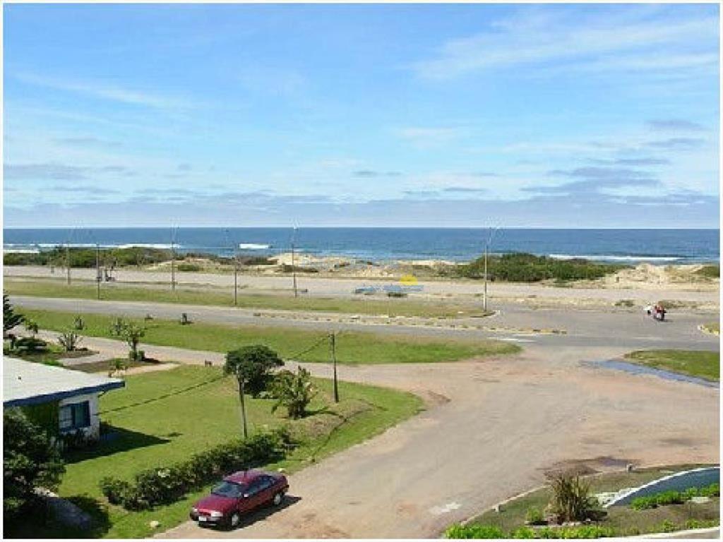 Apartamento en Alquiler de 3 dormitorios en Punta
