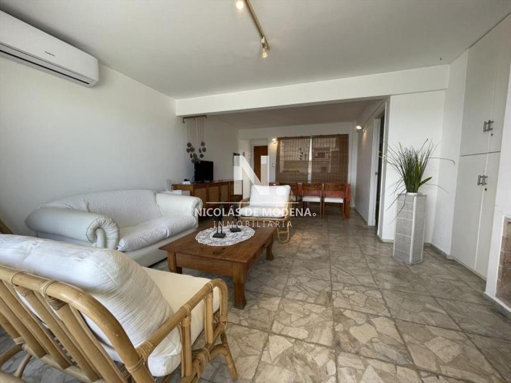 Apartamento en Venta de 2 dormitorios en , Punta