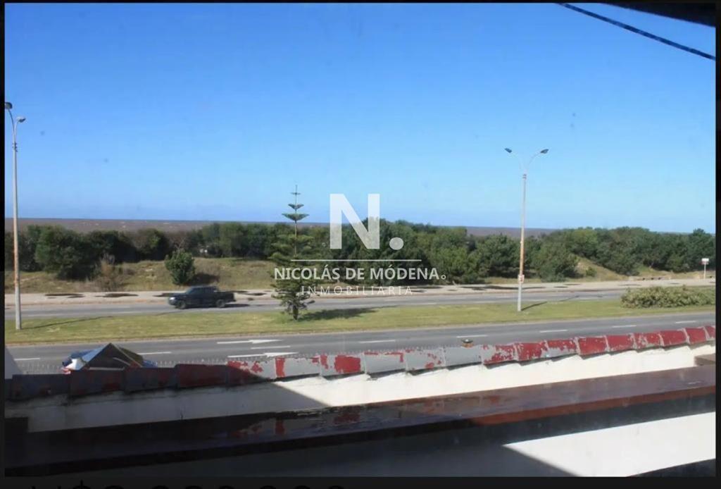 Casa en Venta de 5 dormitorios en Montevideo