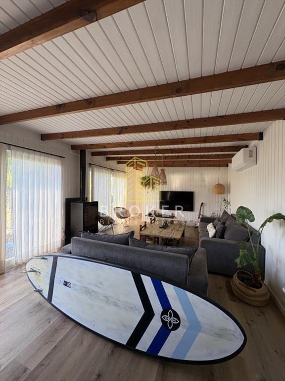 Venta y Alquiler de muy linda casa de 2 y 2 en