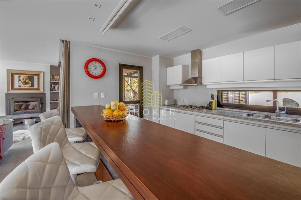 Casa 3 dormitorios barrio privado, Pinares. Punta