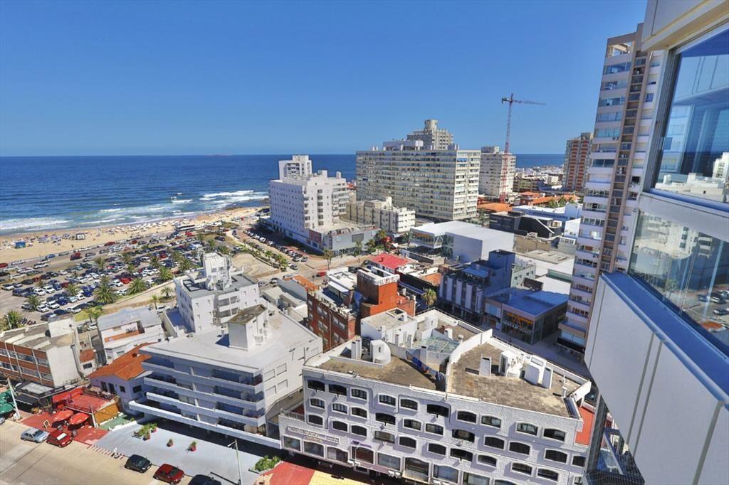 APARTAMENTO EN VENTA 3 DORMITORIOS EN EDIFICIO