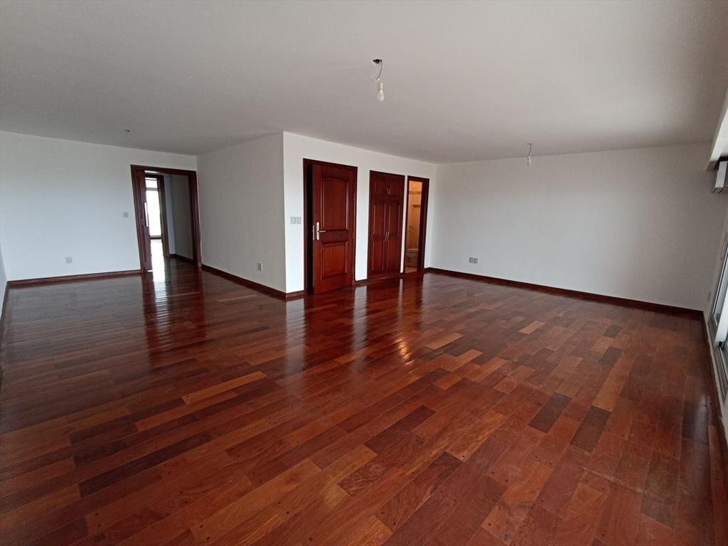 Venta Apartamento Penthouse Pocitos 3 Dormitorios 5 Baños T