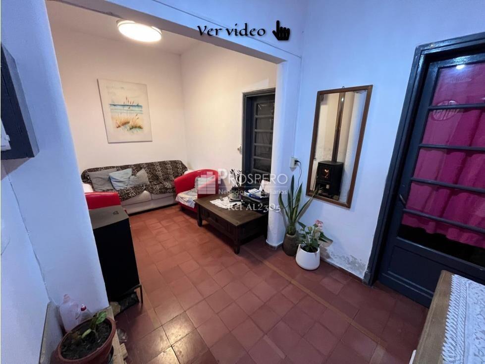 AL2305/1 Venta Casa 1dorm Brazo Oriental c/ Renta patio
