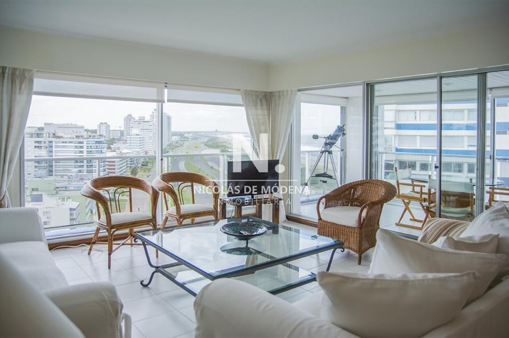 Hermoso Departamento en venta con agradable vista.