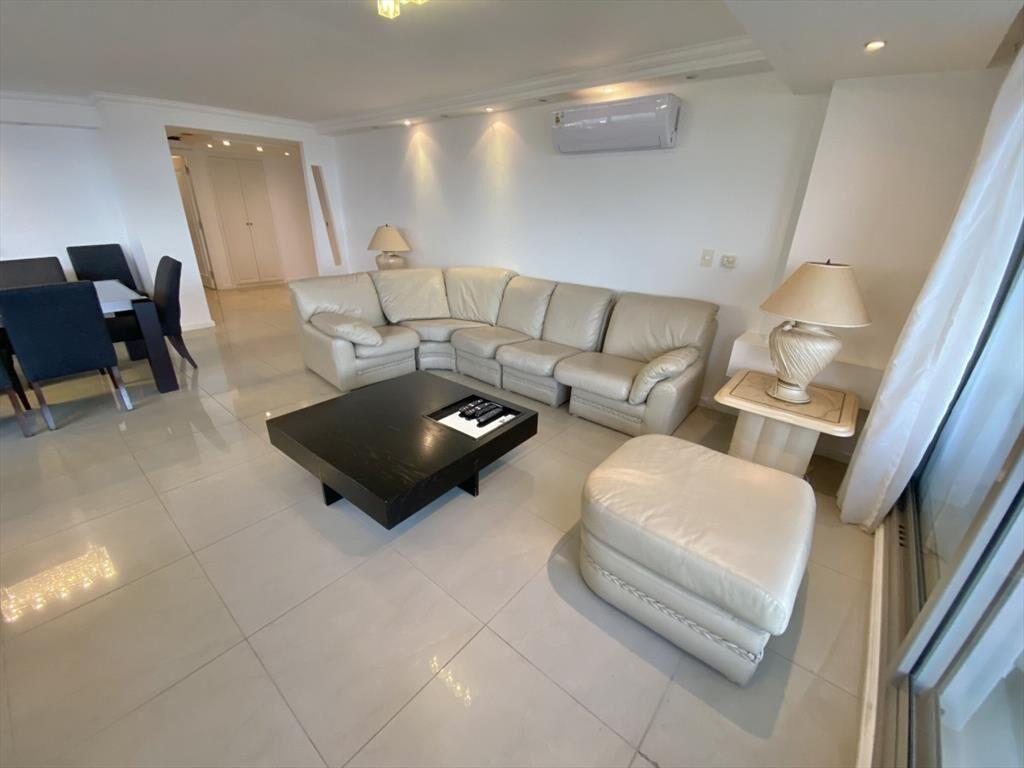 VENTA APARTAMENTO 3 DORMITORIOS - IMPERIALE I