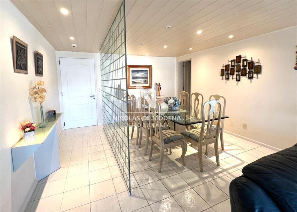 Vende apartamento de 3 dormitorios en Punta del este