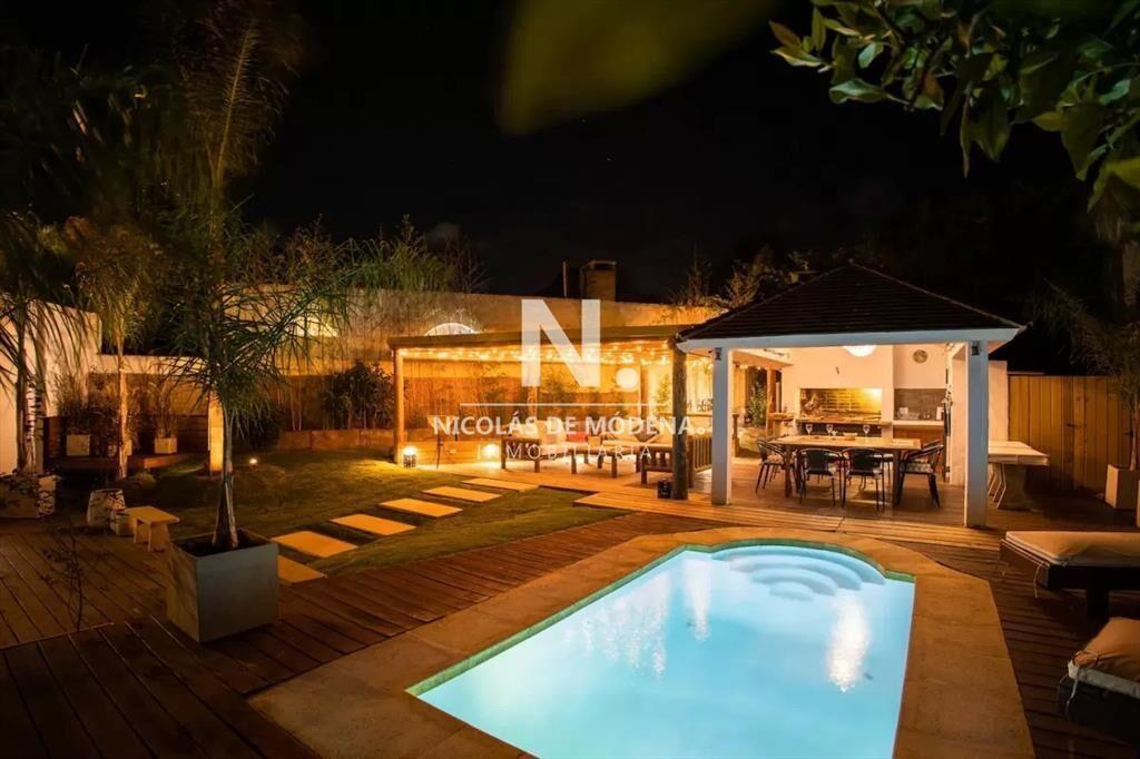 Casa en venta de 5 dormitorios en Mansa- Punta