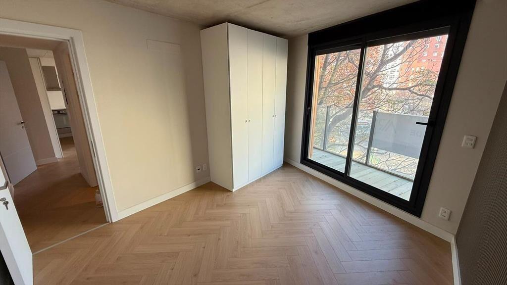 Agraciada esq. Ciganda, 1 dorm, terraza, parrillero, gge, e