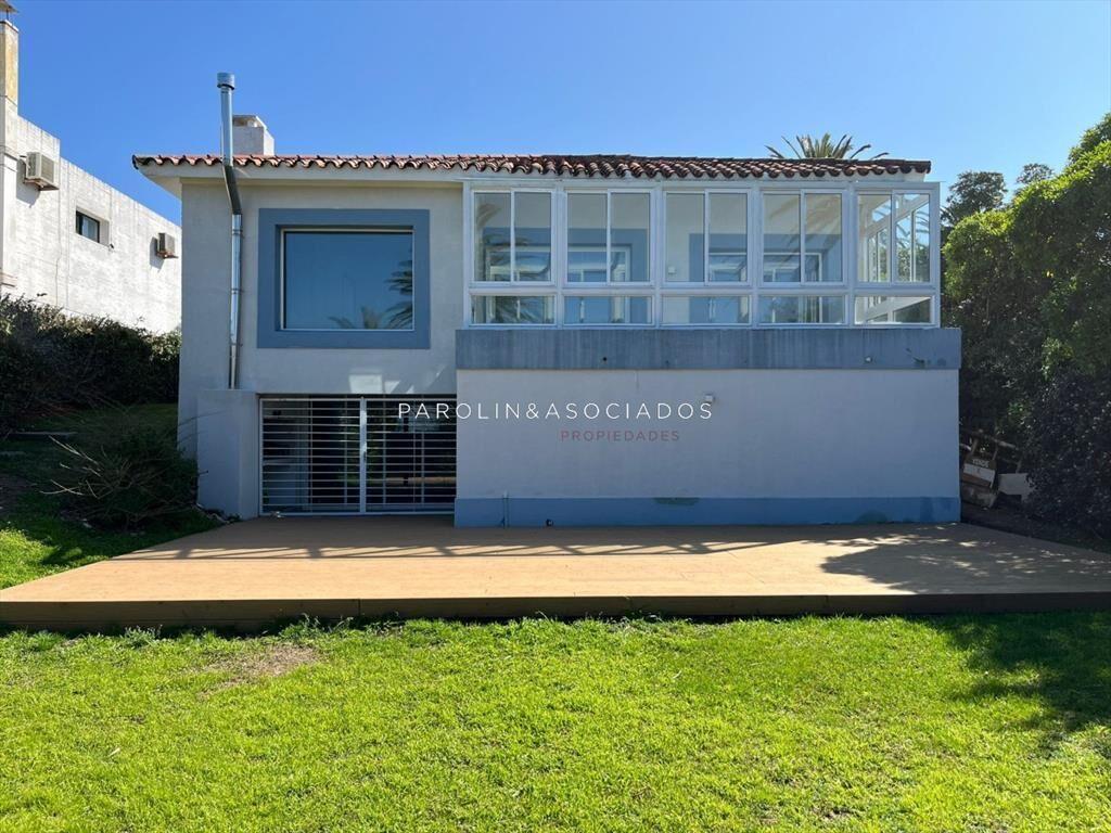 Chalet en PenÃnsula en venta, de 4 dormitorios.