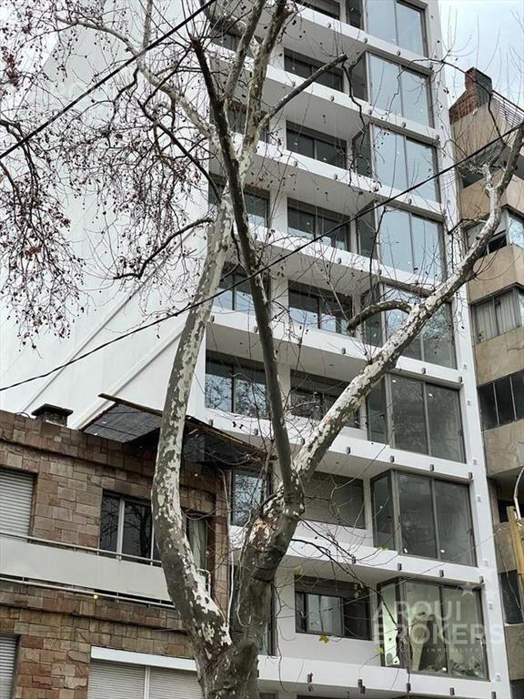 Alquiler apartamento monoambiente con muebles en Pocitos -
