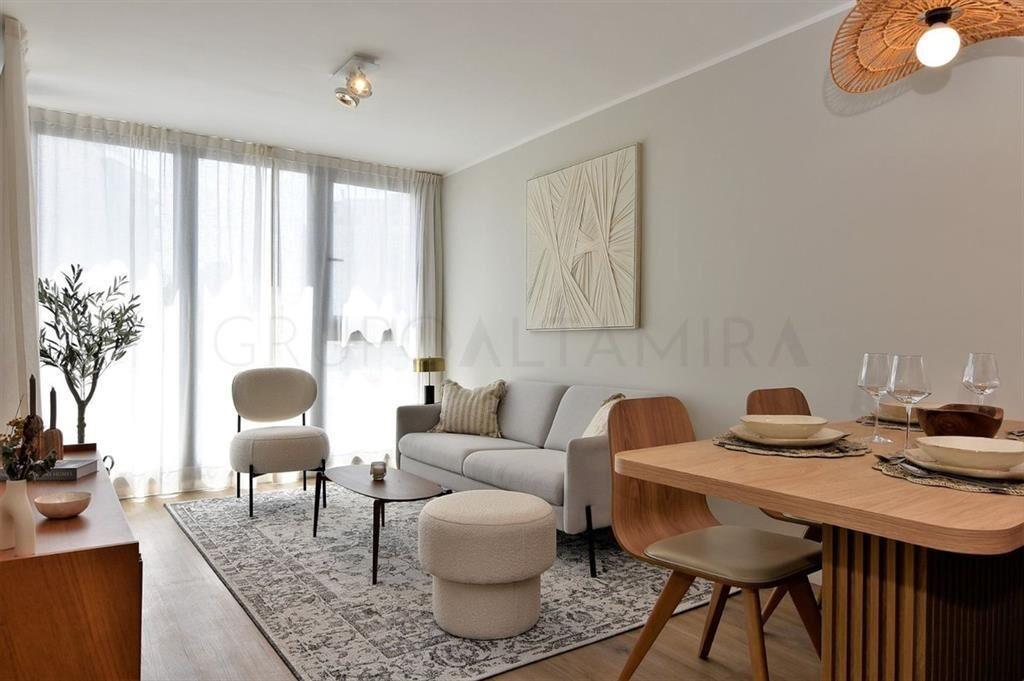 VENTA APARTAMENTO 3 DORM POCITOS PATIO