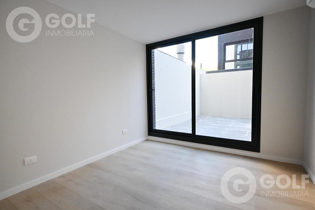 Venta Apartamento de 1 dormitorio con patio en ODA Punta Ca
