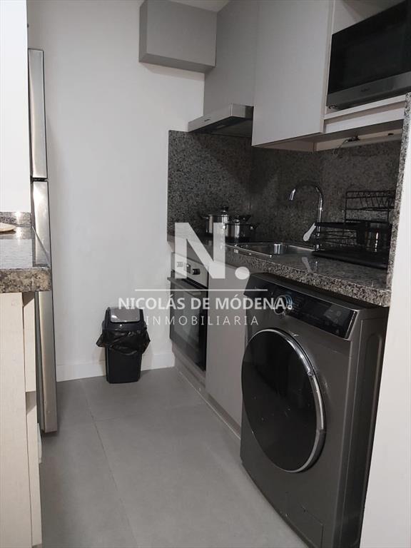 Vende apartamento de 1 dormitorio y medio en del