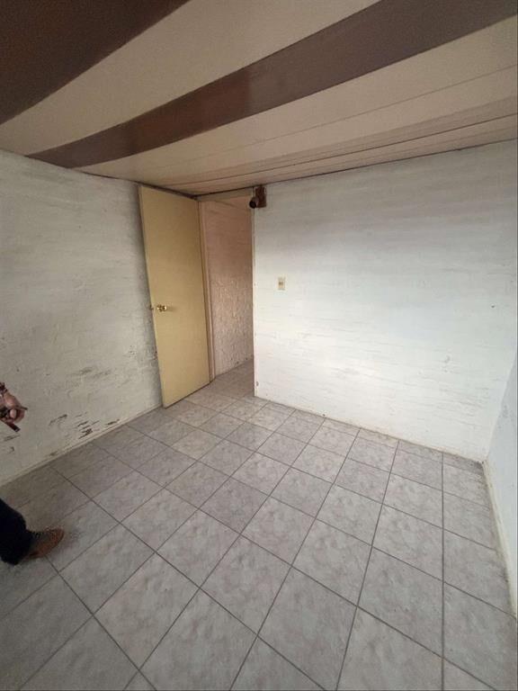 Casa en Venta. Unidad de PH. al frente.