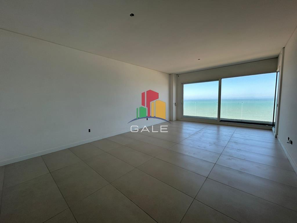 VENTA APARTAMENTO 3 DORMITORIOS LE PARC PLAYA