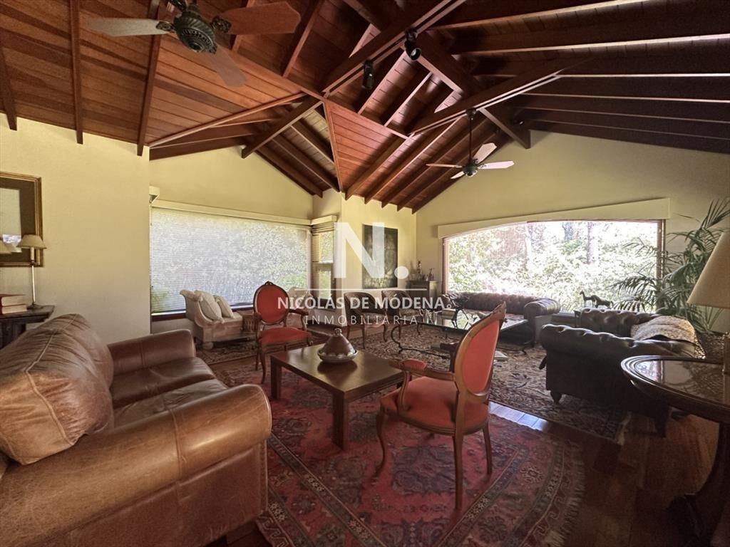 Vende casa de 3 dormitorios en Pinares, Punta del