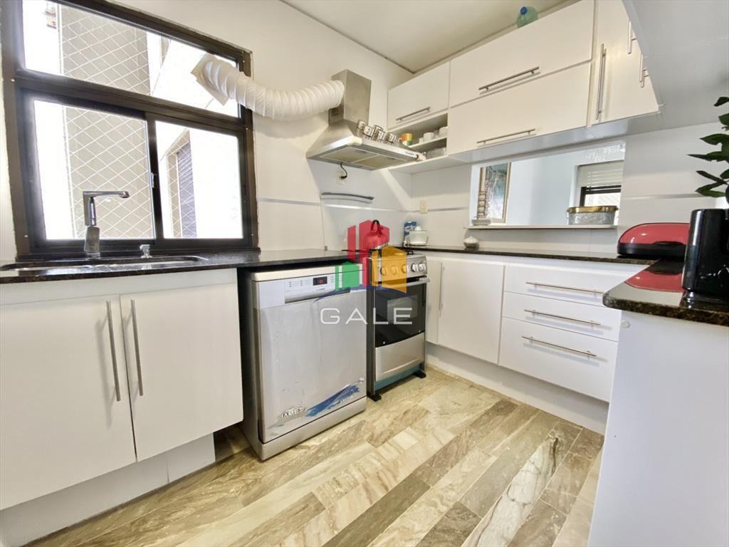 Apartamento en Brava, 3 dormitorios *