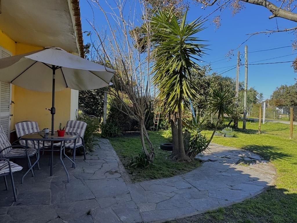 VENDE 2 casas en un padrón 2D Lomas de Solymar