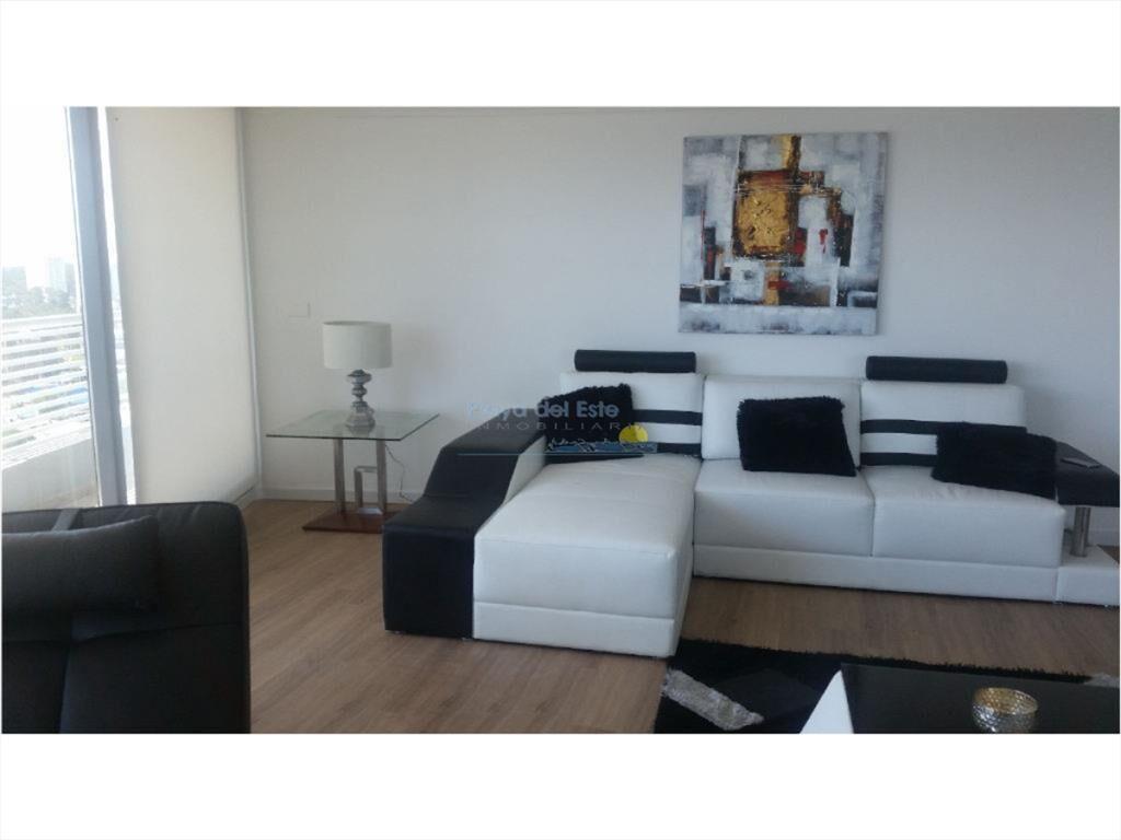 Apartamento en , 3 dormitorios *