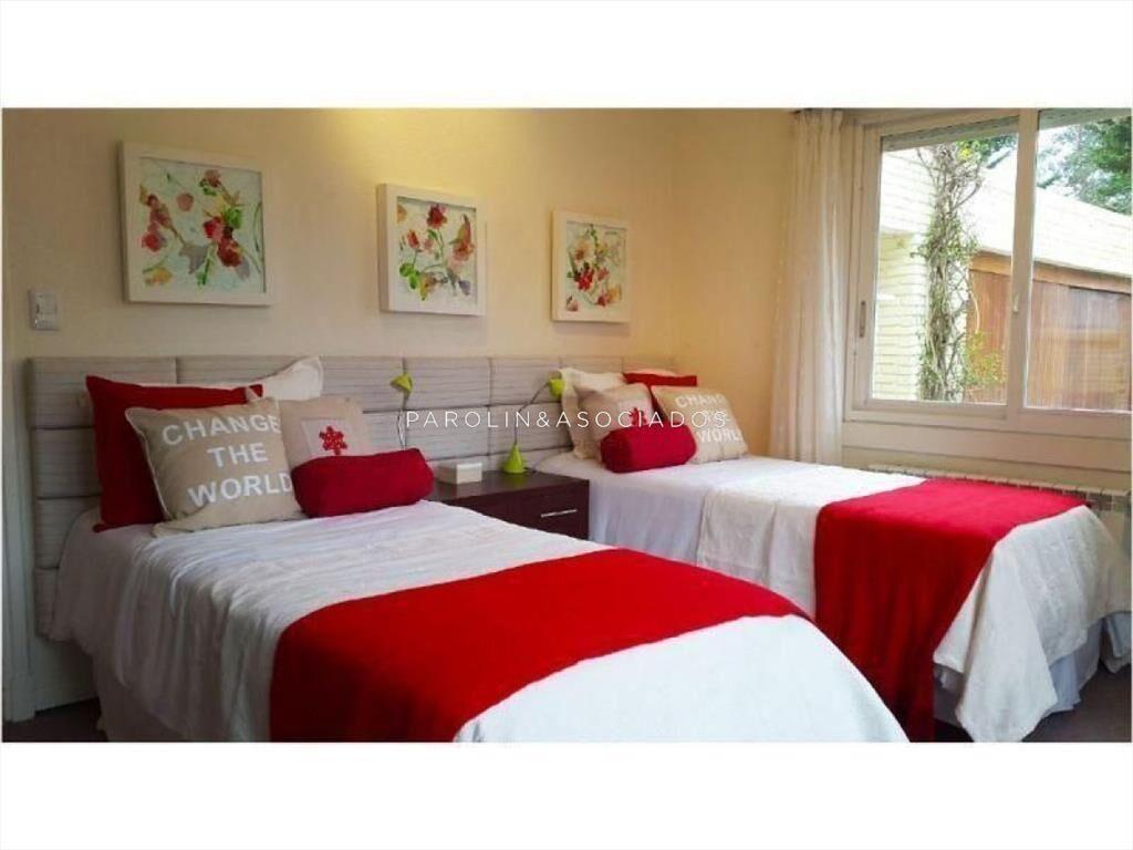 Casa en venta de 5 dormitorios en Mansa, Punta del Este.