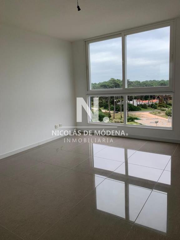 Amplio departamento en venta!!