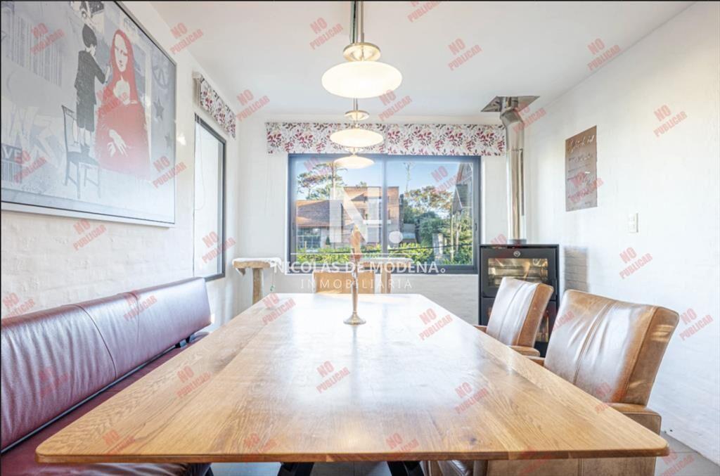 VENDE CASA A PASOS DEL MAR - PLAYA MANSA PUNTA