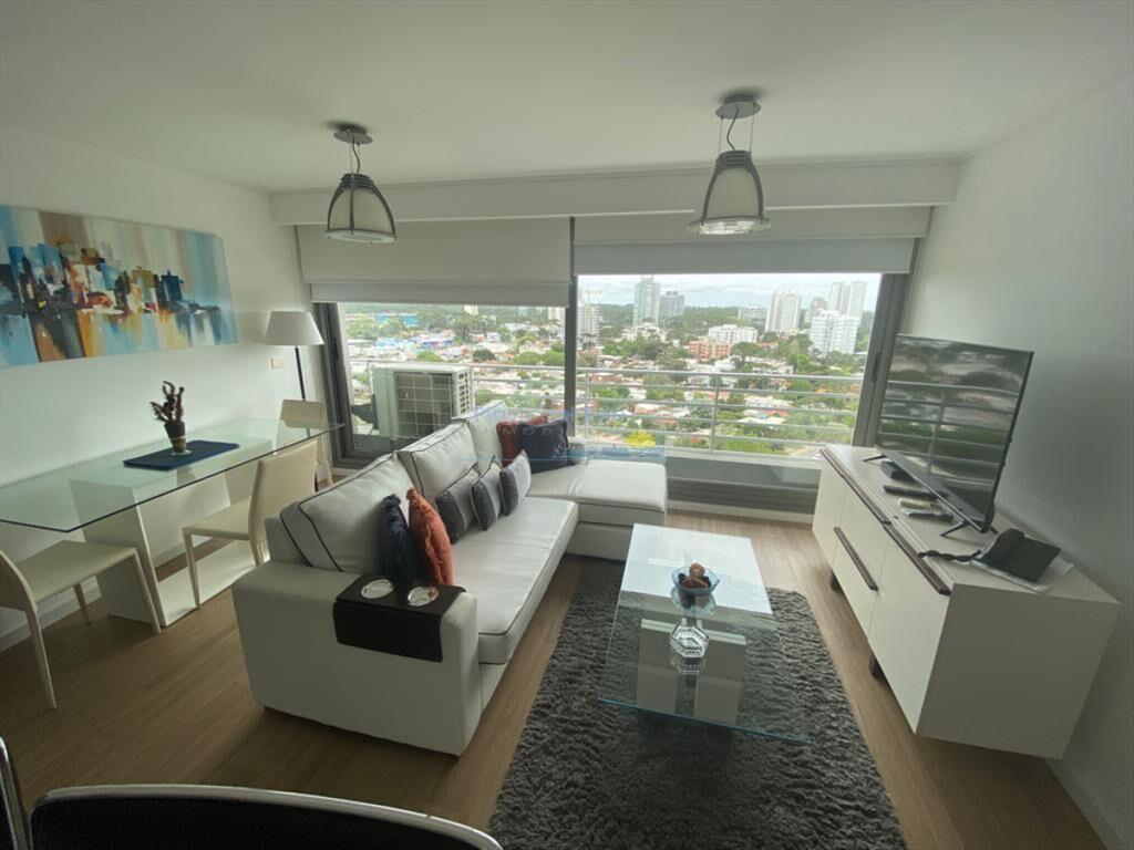 Apartamento de 2 dormitorios en Alexander , Punta