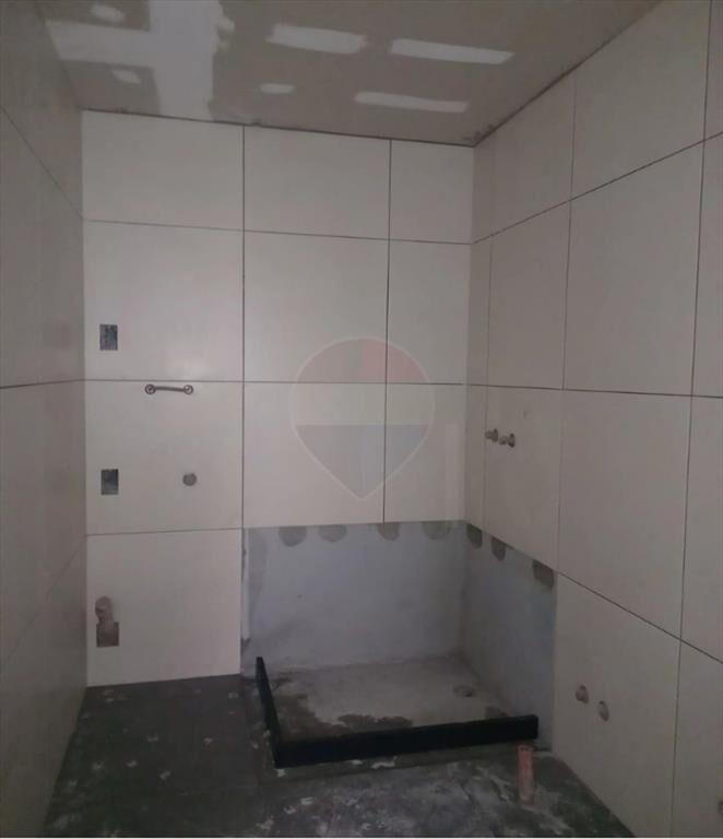 VENTA APARTAMENTO CORDÓN UN DORMITORIO CON GARAJE.