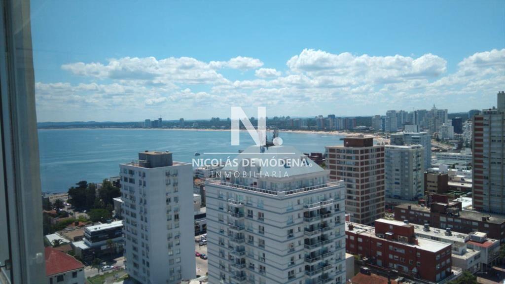 Apartamento en Peninsula - Punta del Este