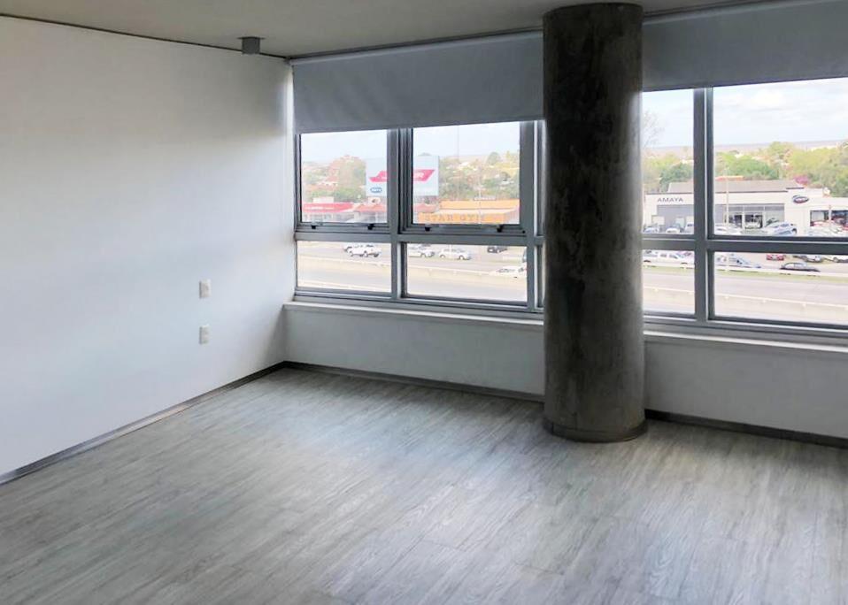 VENTA CON RENTA - OFICINA - CARRASCO - PTE. AMERICAS