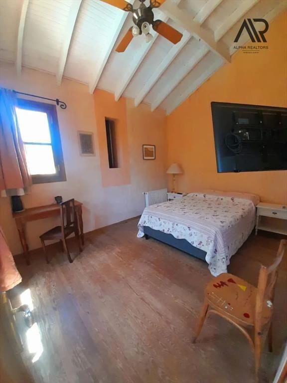 Casa en venta c/ cochera en Jardines de Córdoba