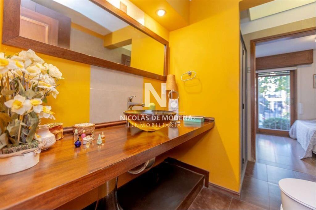 Casa de 5 Dormitorios en Puertito de Buceo -