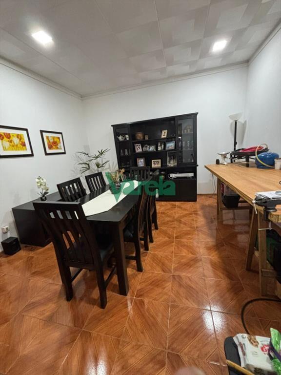 Casa en venta de dos dormitorios en barrio Paso
