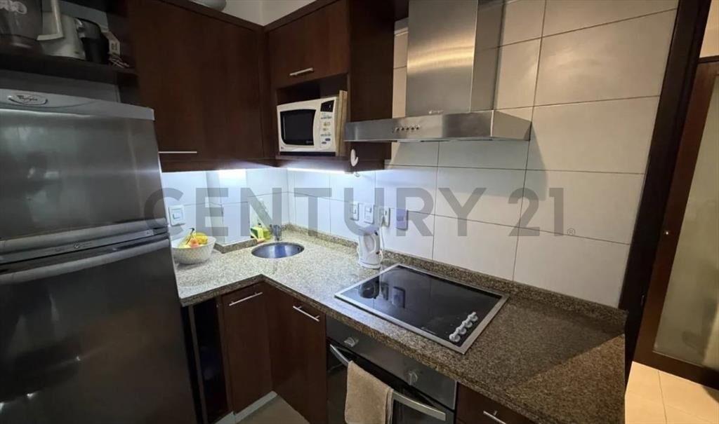 Apartamento al frente en alquiler, MALVIN 1 dormitorio, a...