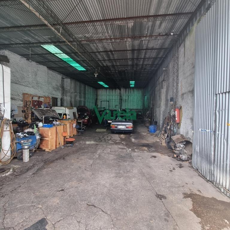 Venta de galpon con casa de 2 dorm Camino a