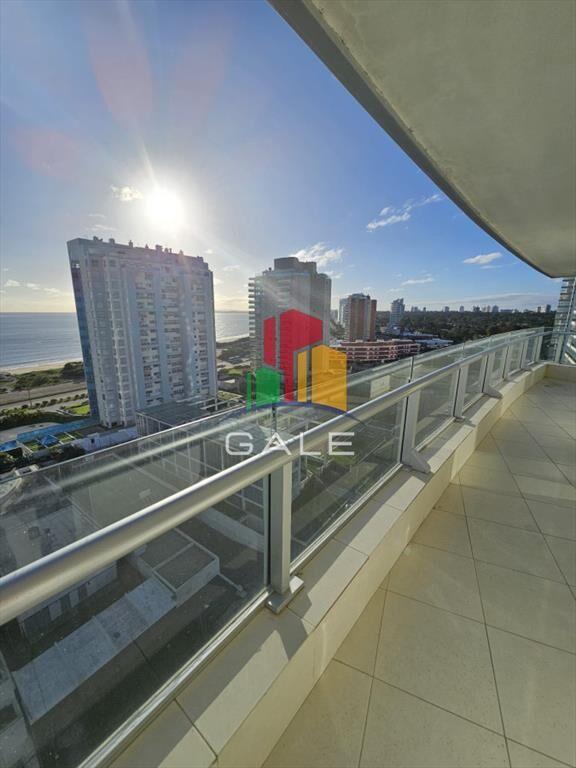 Hermoso Y Amplio Apartamento en Punta Del Este