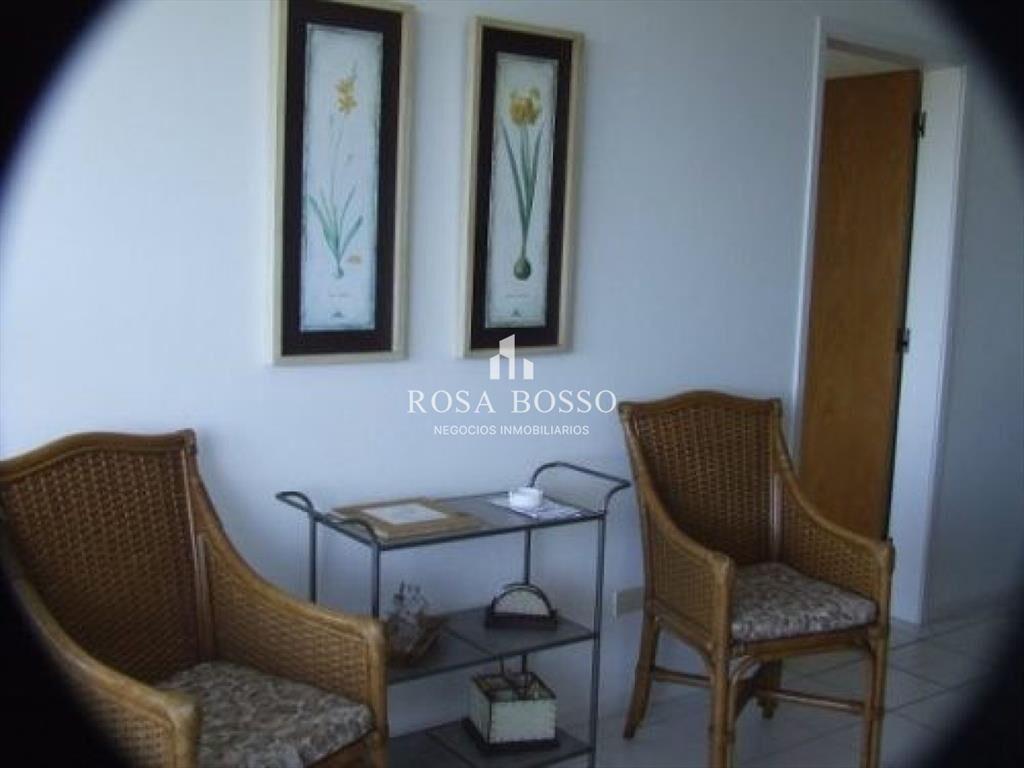Apartamento en Roosevelt, 2 dormitorios *